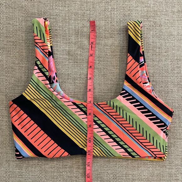 Maaji Reversible Tankini Swim Top Swimwear Women’s Size M NWOT - Picture 6 of 6